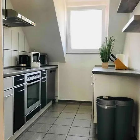 شقة 2 Zi Whg Auf 2 Etagen Dg, Aufzug, Balkon براونشفايغ